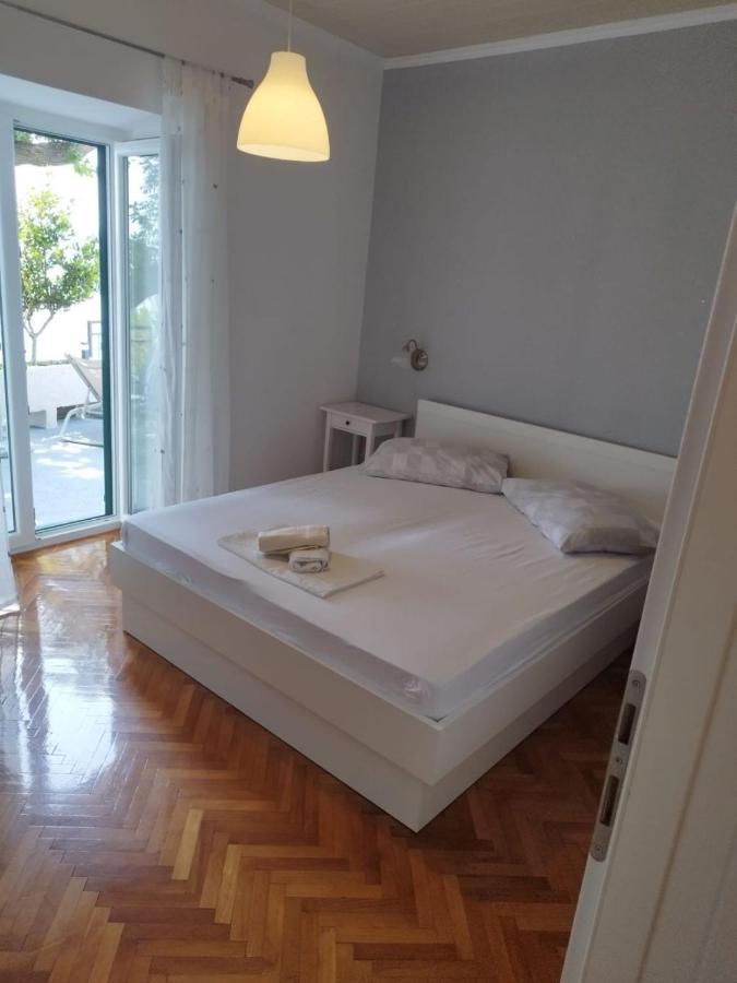Apartments Mare - 150 M From Beach 布雷拉 外观 照片